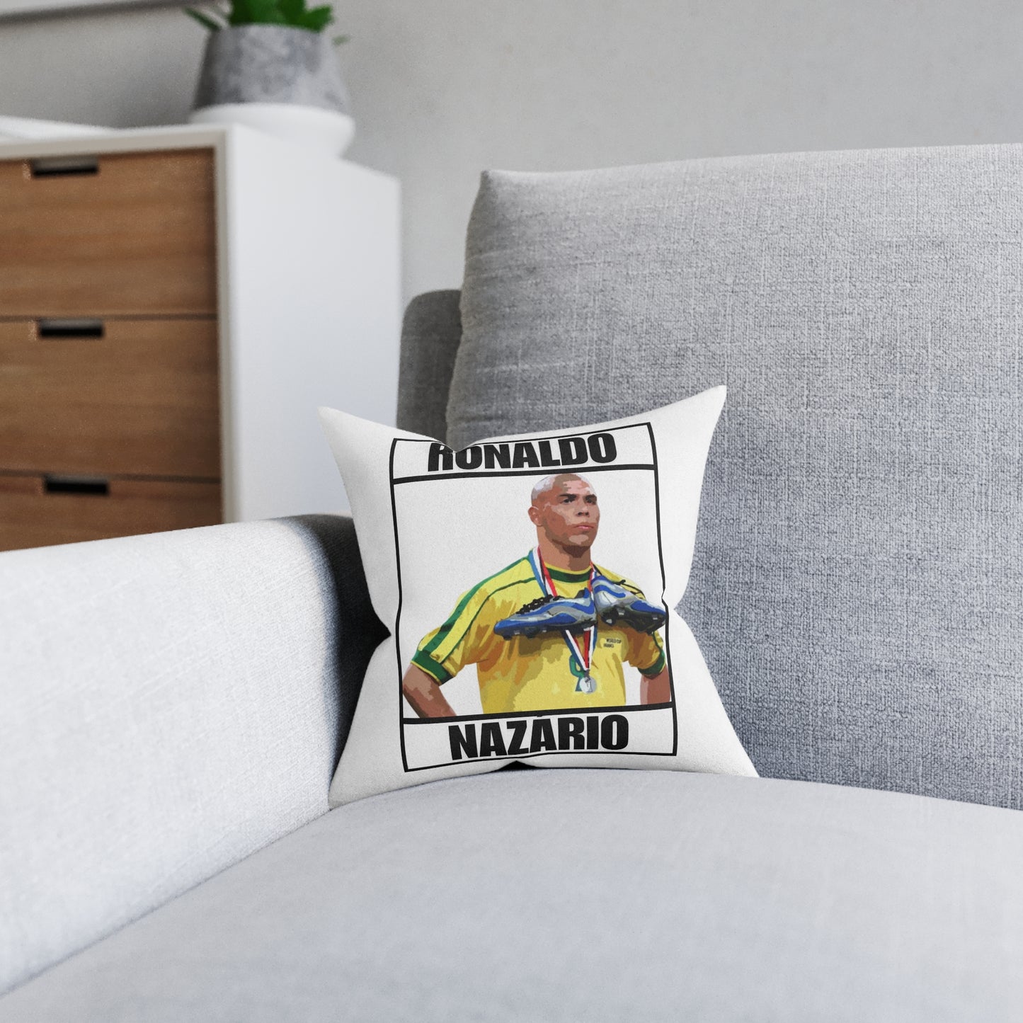 Ronaldo Nazario Cushion