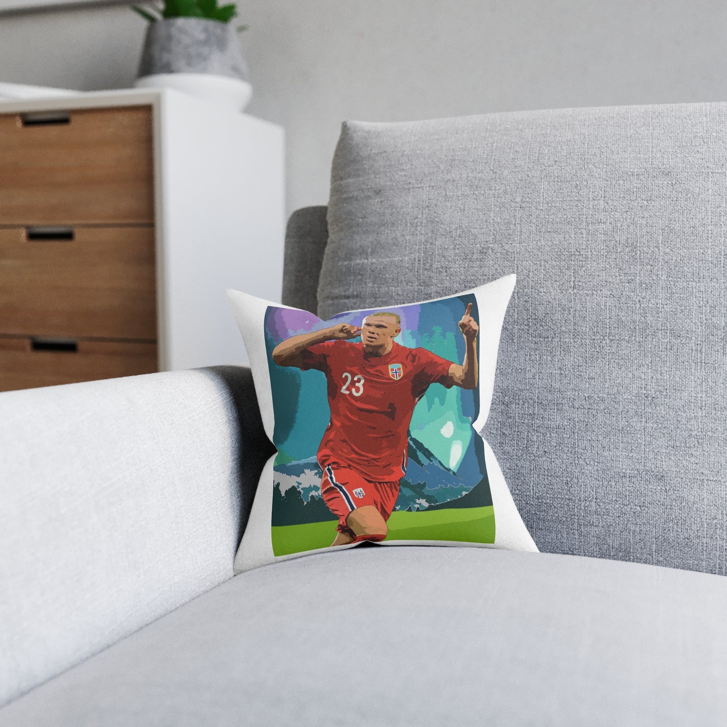 Haaland Cushion